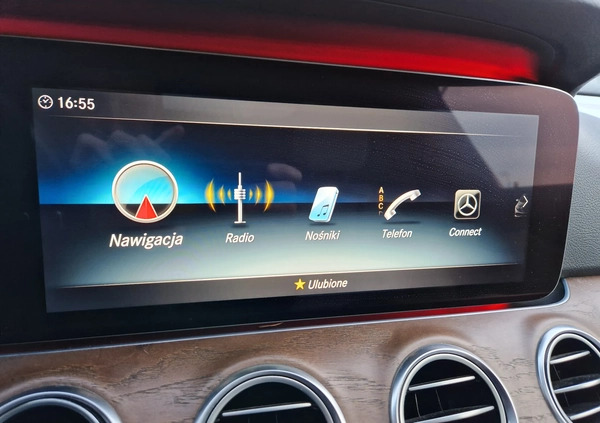 Mercedes-Benz Klasa E cena 138990 przebieg: 138000, rok produkcji 2019 z Kraków małe 137